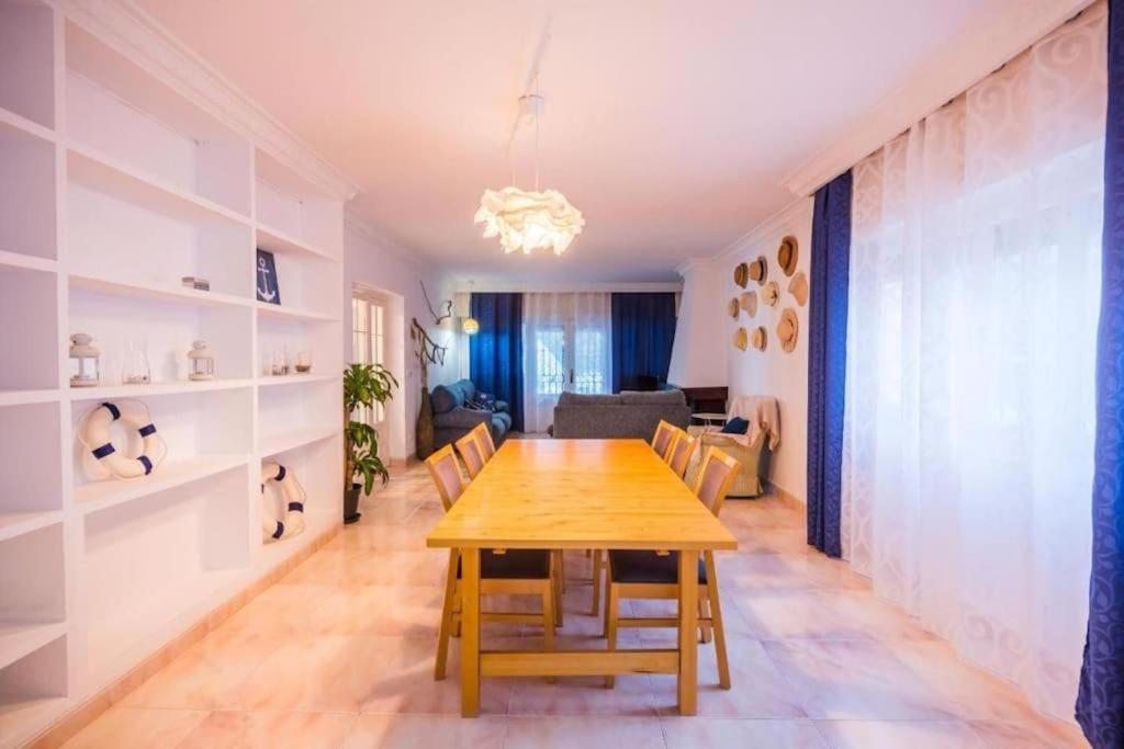Chalet En Aguadulce Con Piscina Privada Εξωτερικό φωτογραφία